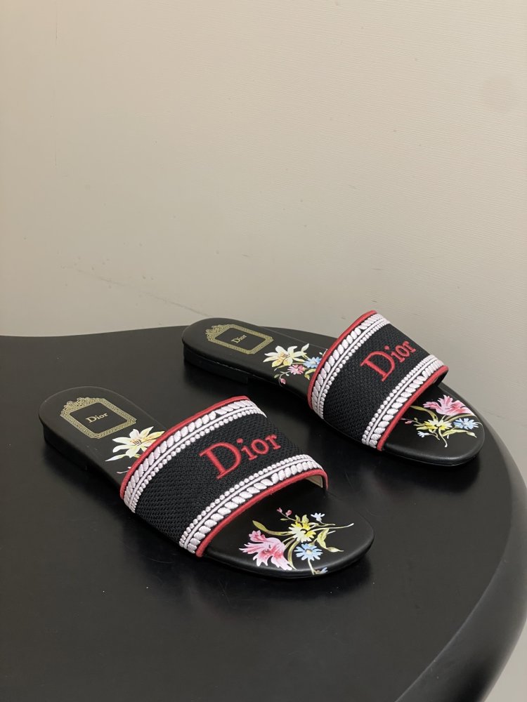 Босоножки Dior Secret Garden