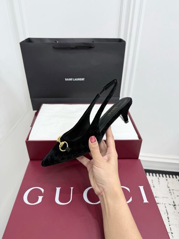 Босоножки Horsebit на каблуке с острым носком фото 2