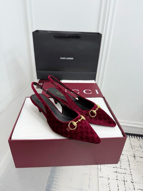 Босоножки Horsebit на каблуке с острым носком фото 2