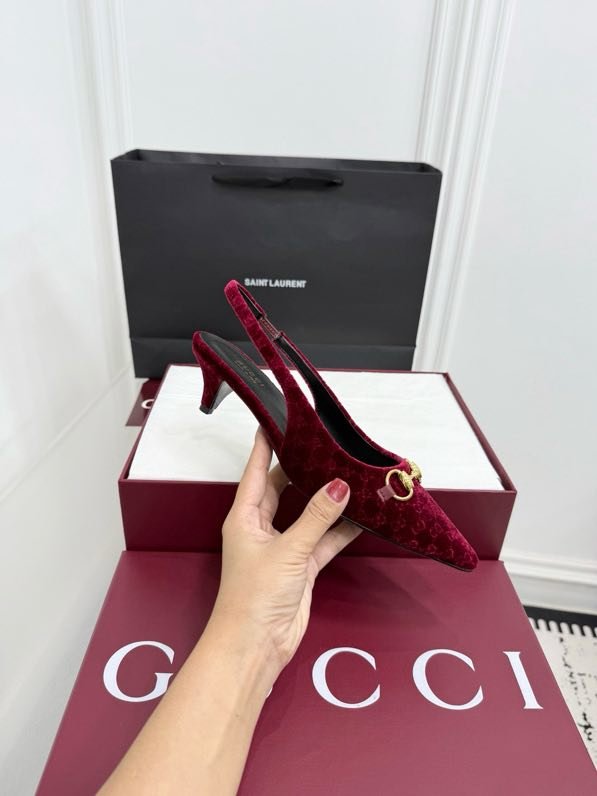 Босоножки Horsebit на каблуке с острым носком фото 3