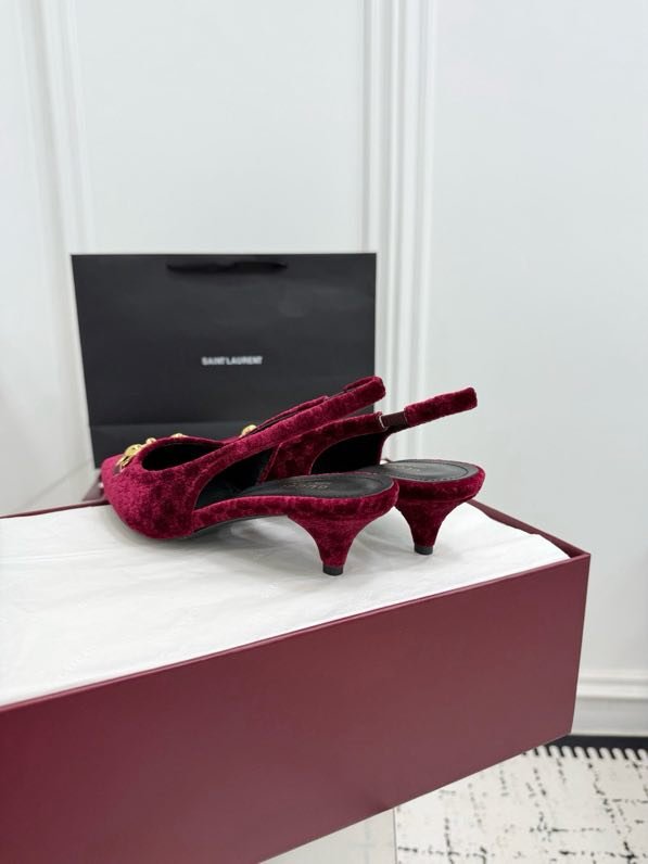 Босоножки Horsebit на каблуке с острым носком фото 4