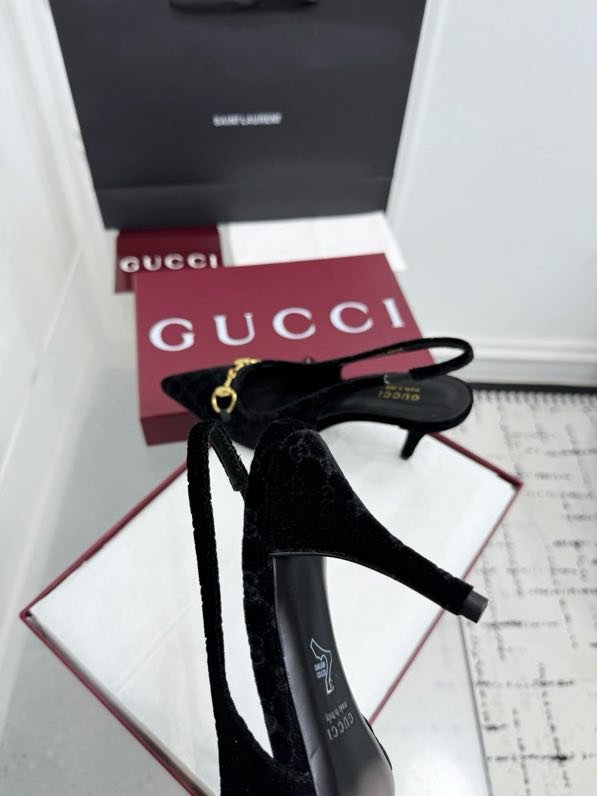 Босоножки Horsebit на каблуке с острым носком фото 4