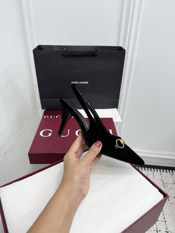 Босоножки Horsebit на каблуке с острым носком фото 6