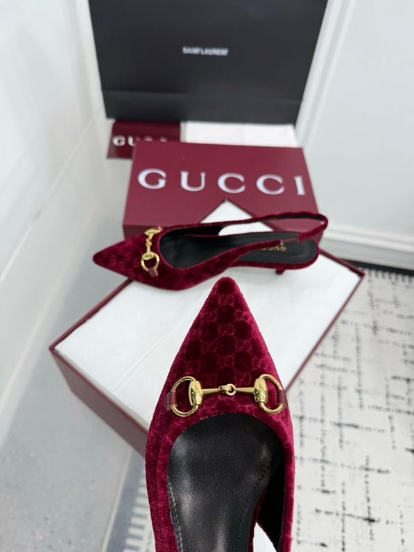 Босоножки Horsebit на каблуке с острым носком фото 8