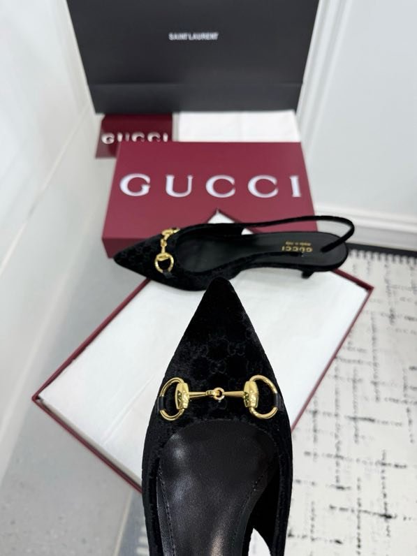 Босоножки Horsebit на каблуке с острым носком фото 9