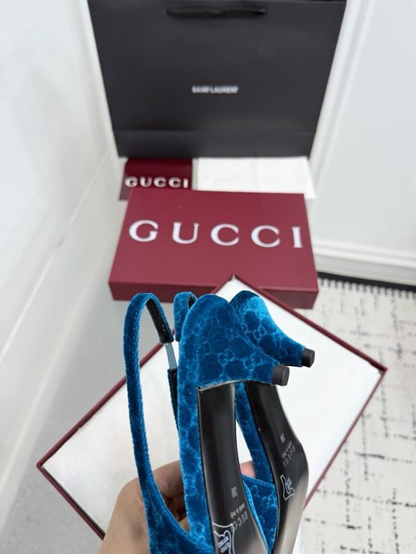 Босоножки Horsebit на каблуке с острым носком фото 9