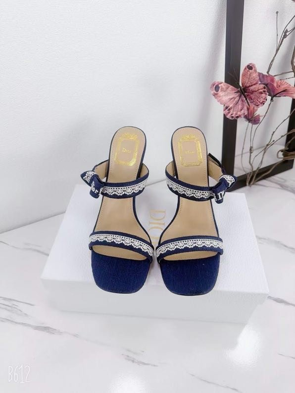 Sandals J'ADIOR