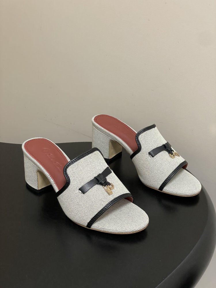 Sandals LP Summer Charms