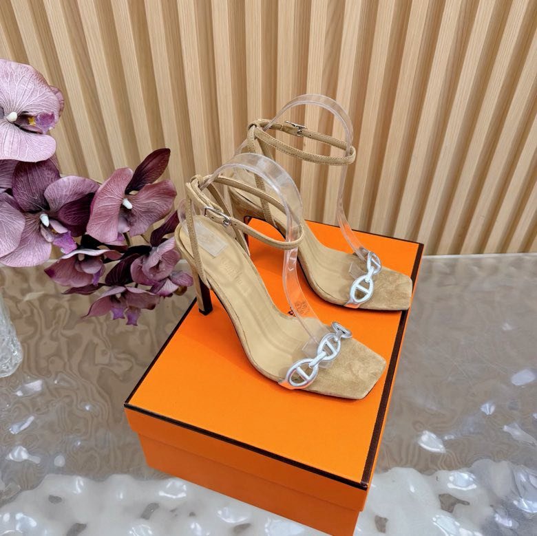 Босоножки Luz 105