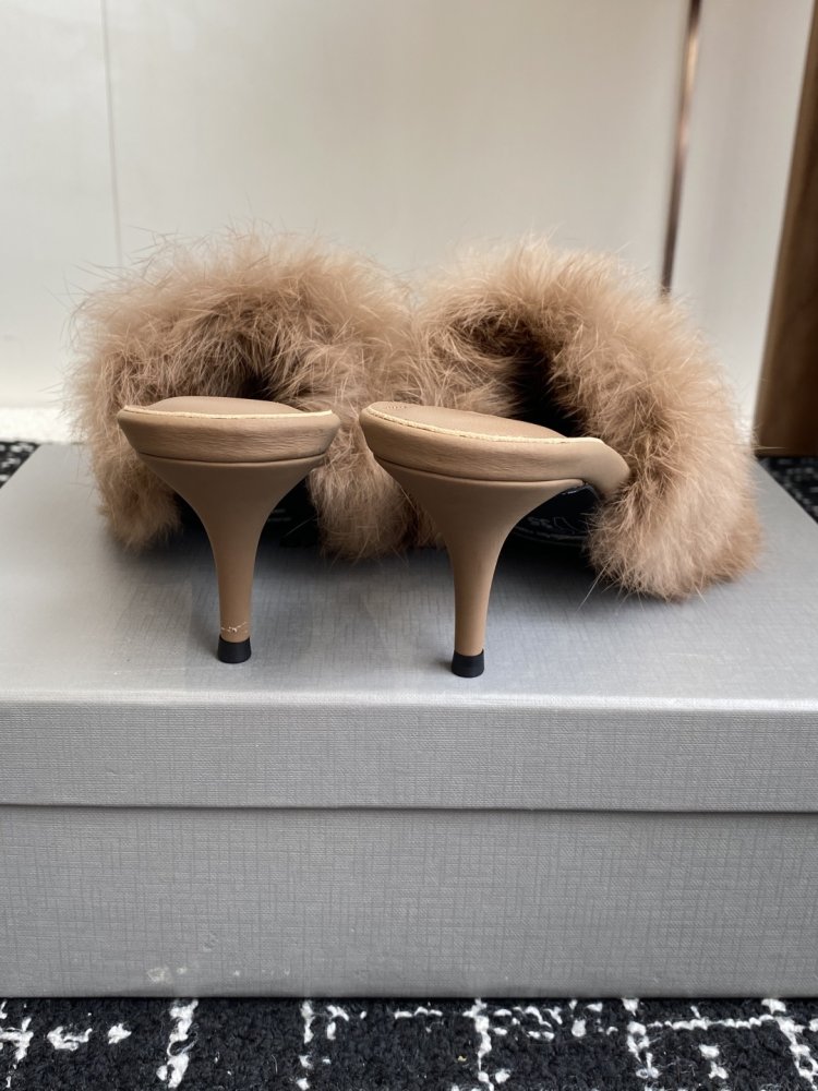 Sandals on fur фото 8