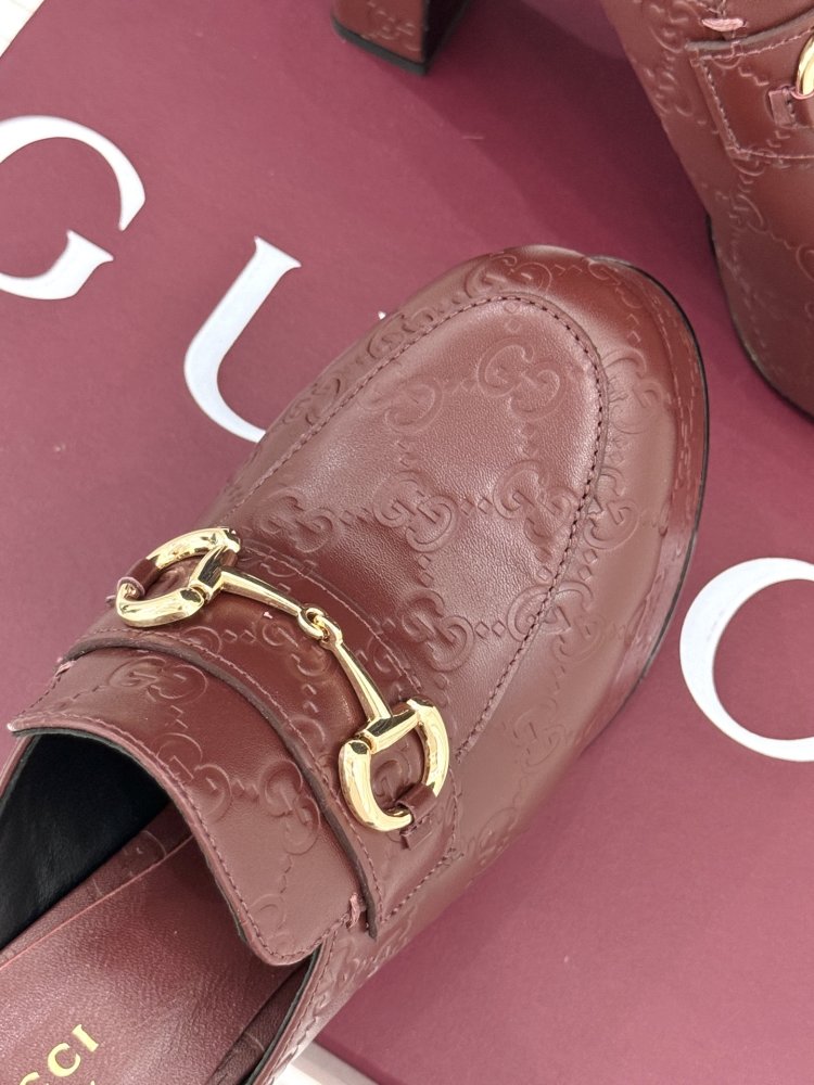 Босоножки на платформе и высоком каблуке фото 7