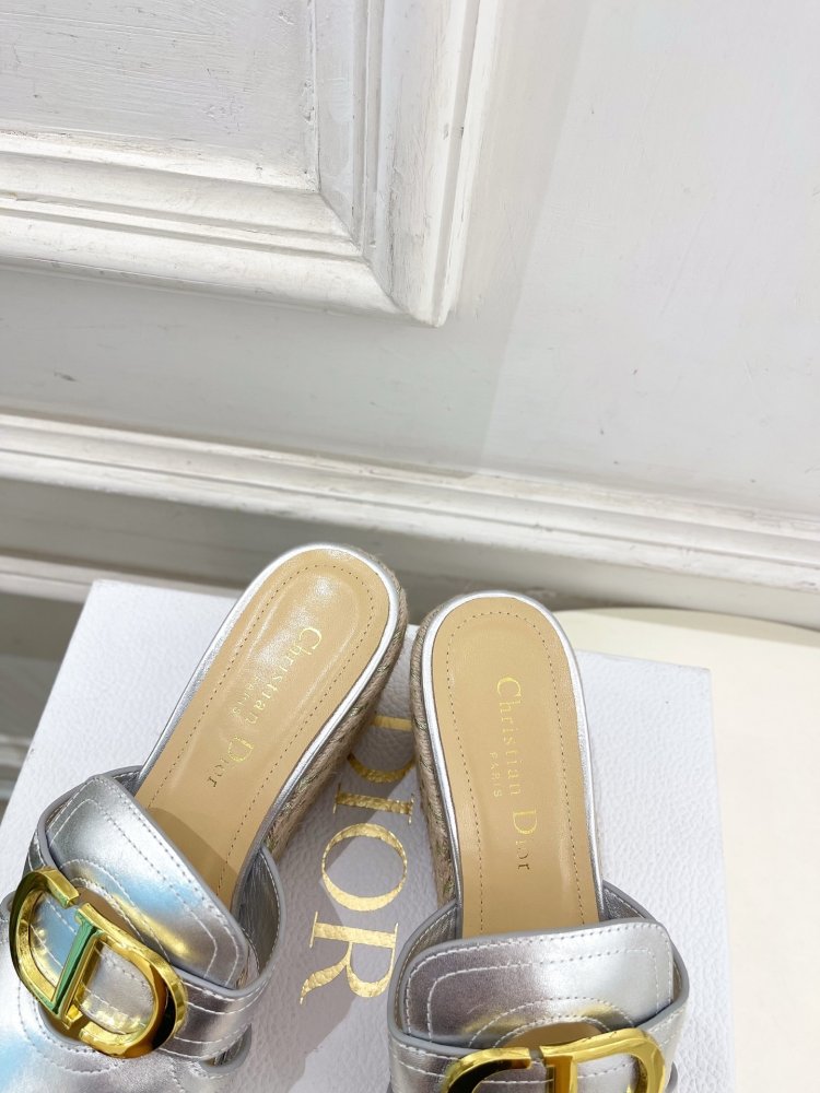 Босоножки на платформе и высоком каблуке фото 7