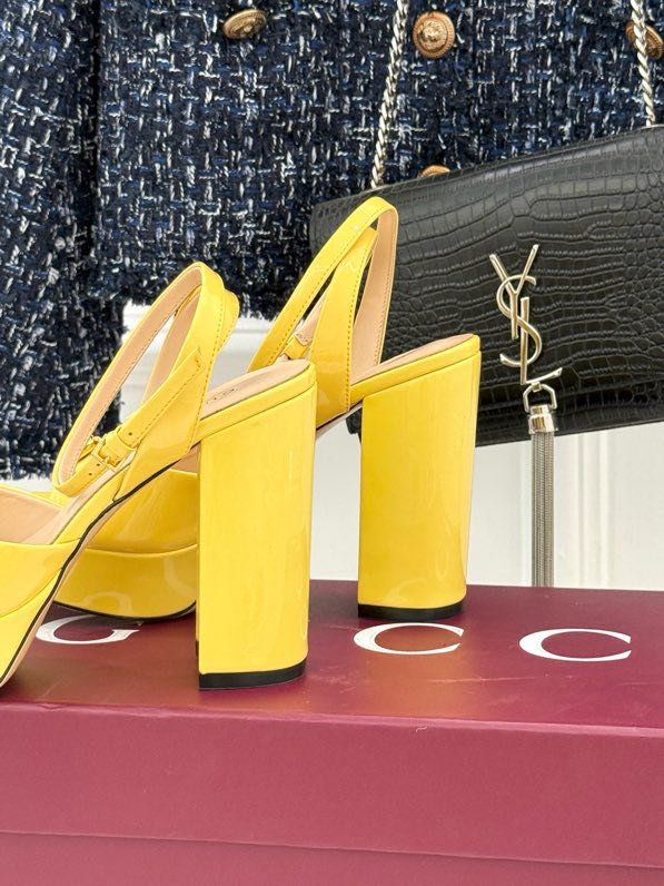 Босоніжки на платформі і високому підборах фото 7