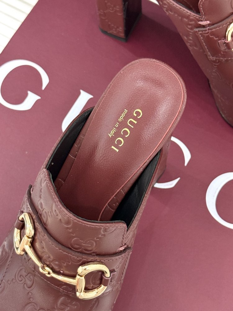 Босоножки на платформе и высоком каблуке фото 8