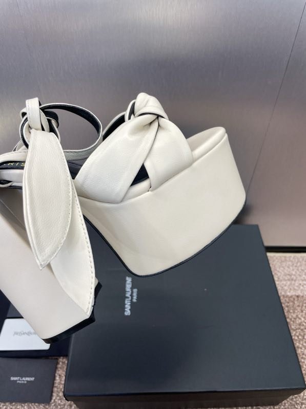 Sandals on platform from high heel фото 2