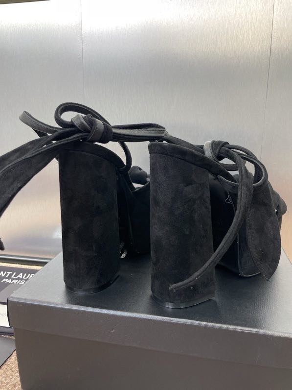 Sandals on platform from high heel фото 2