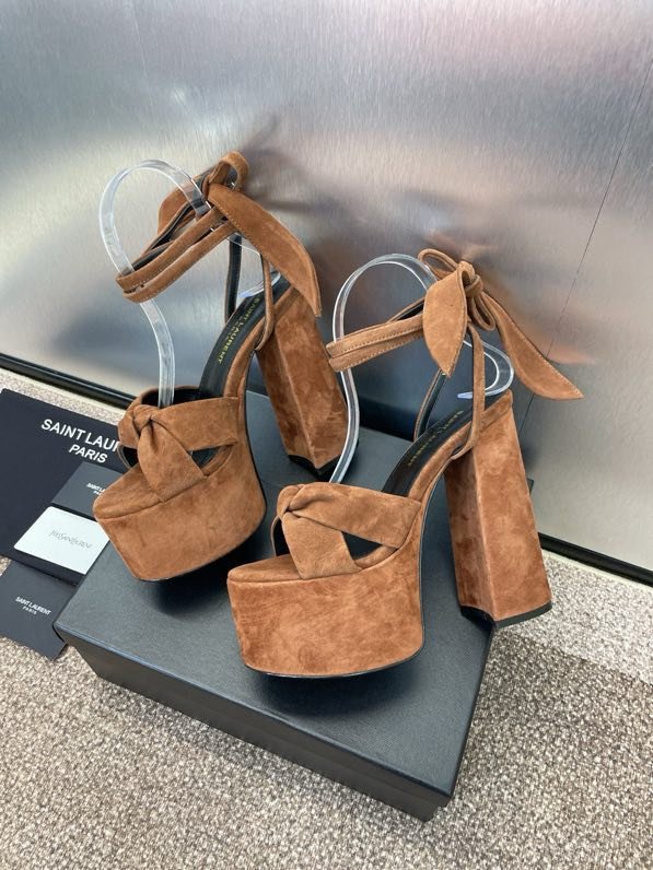 Sandals on platform from high heel фото 7