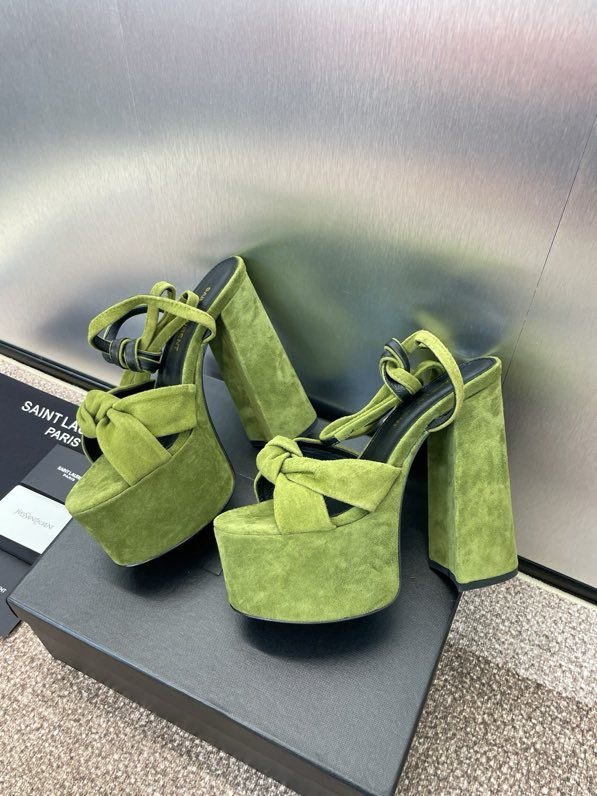 Sandals on platform from high heel фото 8