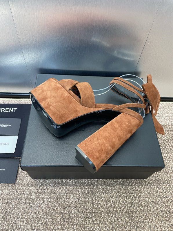 Sandals on platform from high heel фото 8