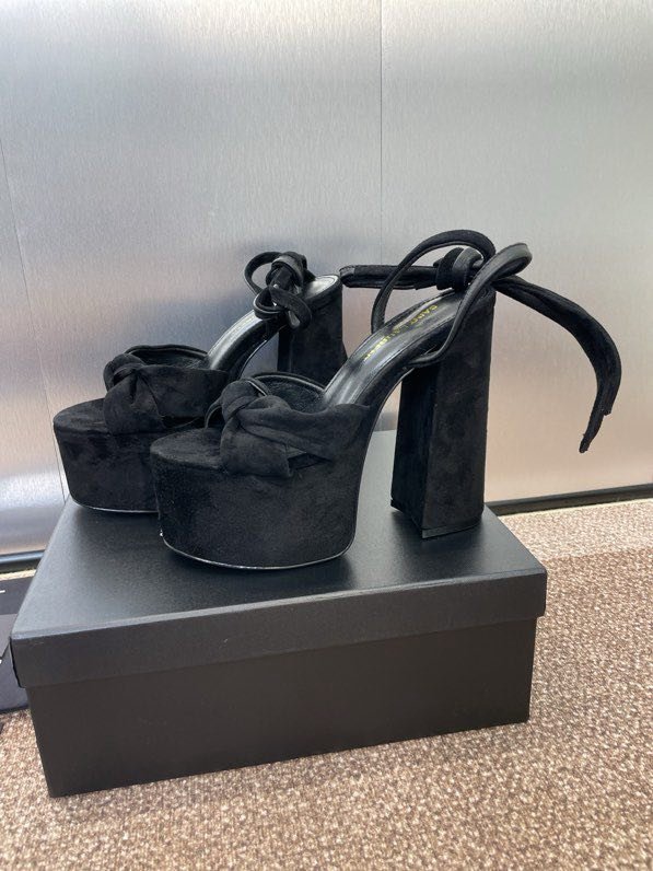 Sandals on platform from high heel фото 9