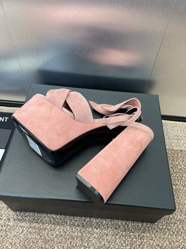 Sandals on platform from high heel фото 9