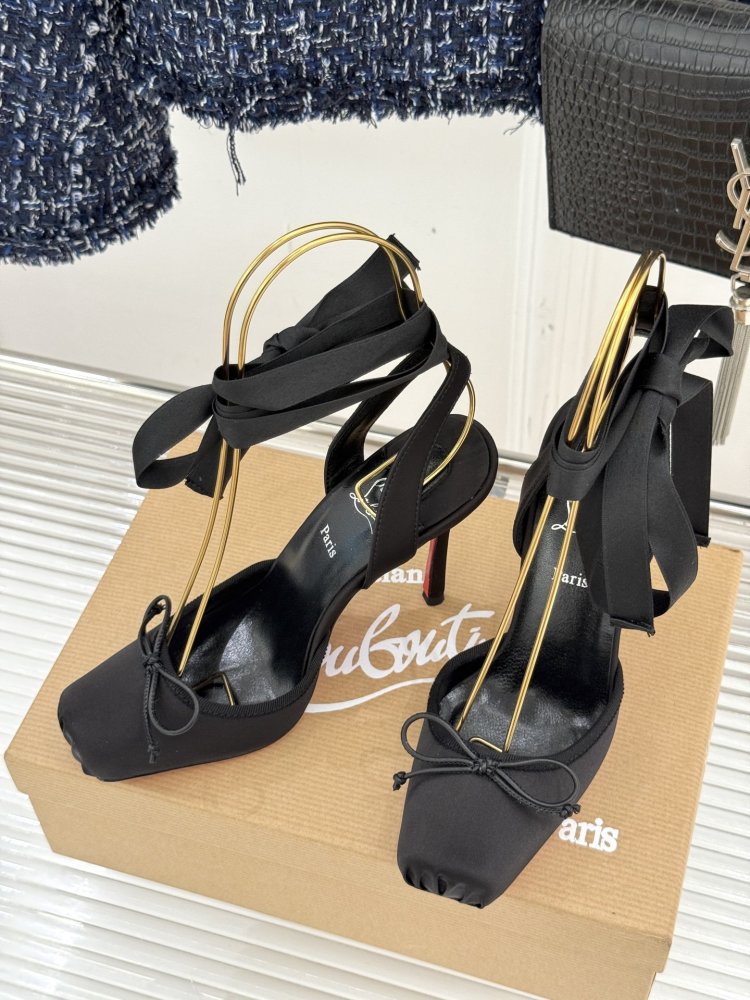 Босоножки на шпильке фото 2