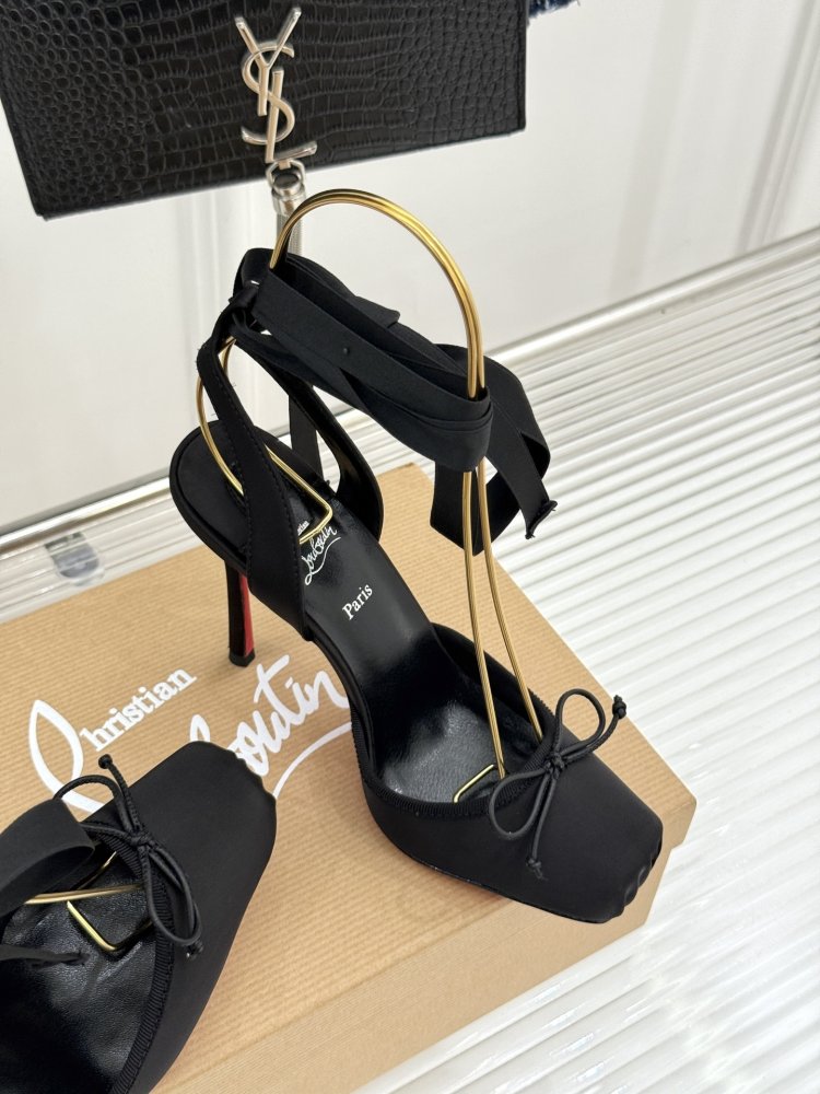 Босоножки на шпильке фото 5