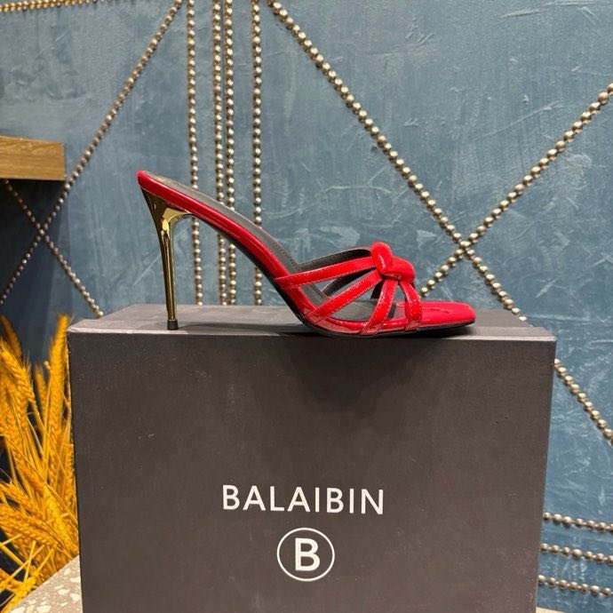 Босоножки на шпильке фото 7