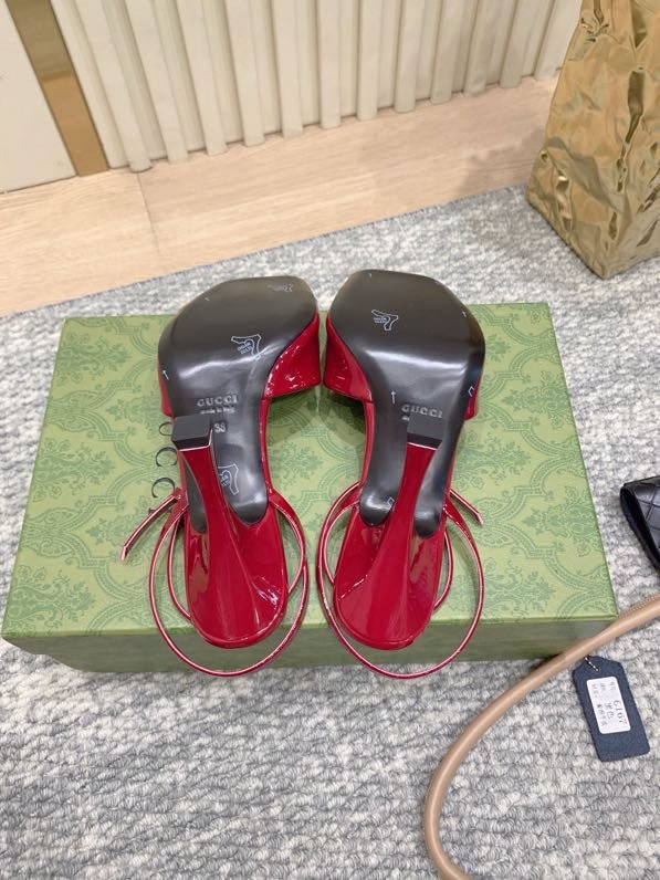 Босоножки на высоком каблуке Horsebit фото 4