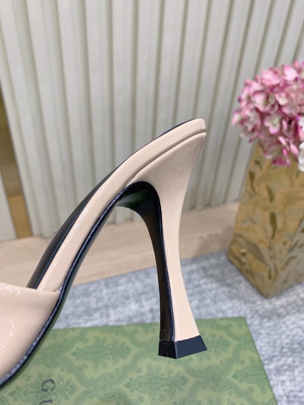 Босоножки на высоком каблуке Horsebit фото 4