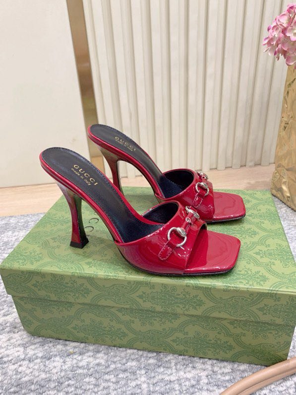 Босоножки на высоком каблуке Horsebit фото 5