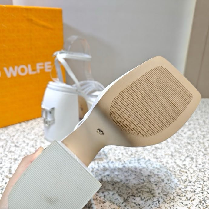 Sandals on high heel and platform фото 2