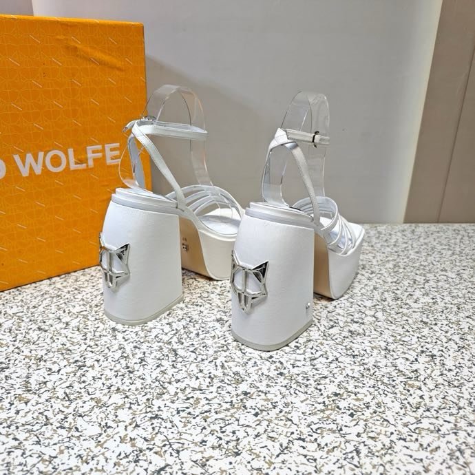 Sandals on high heel and platform фото 3