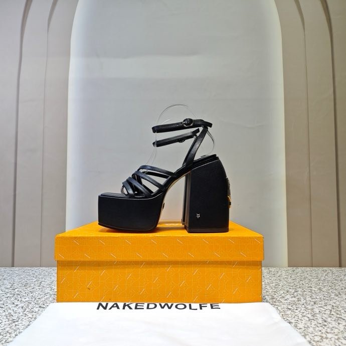 Sandals on high heel and platform фото 4