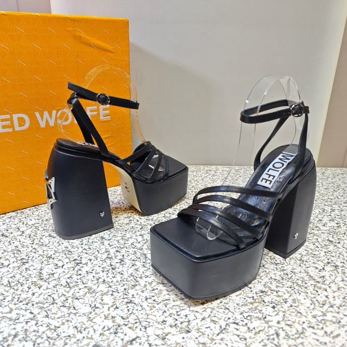 Sandals on high heel and platform фото 5