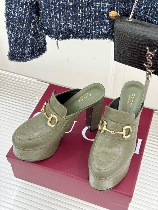 Босоножки на высоком каблуке Platform Horsebit фото 8