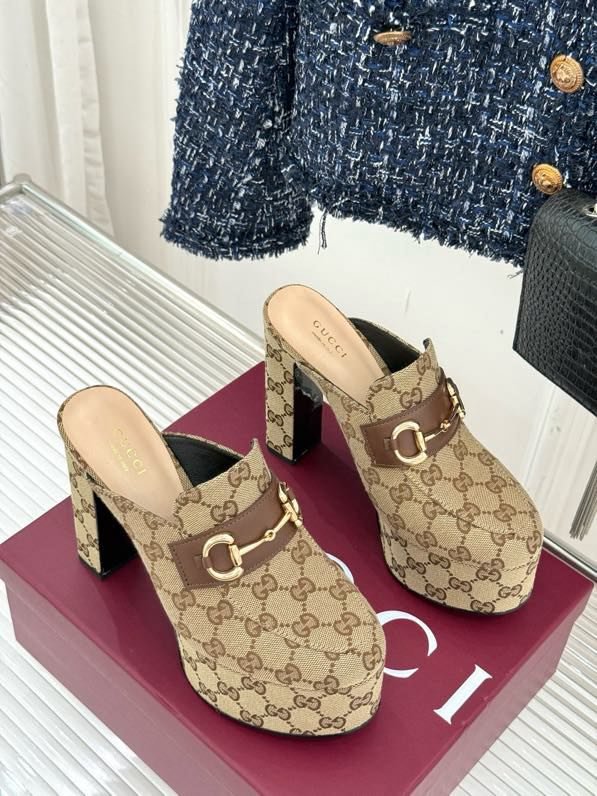 Босоножки на высоком каблуке Platform Horsebit фото 8