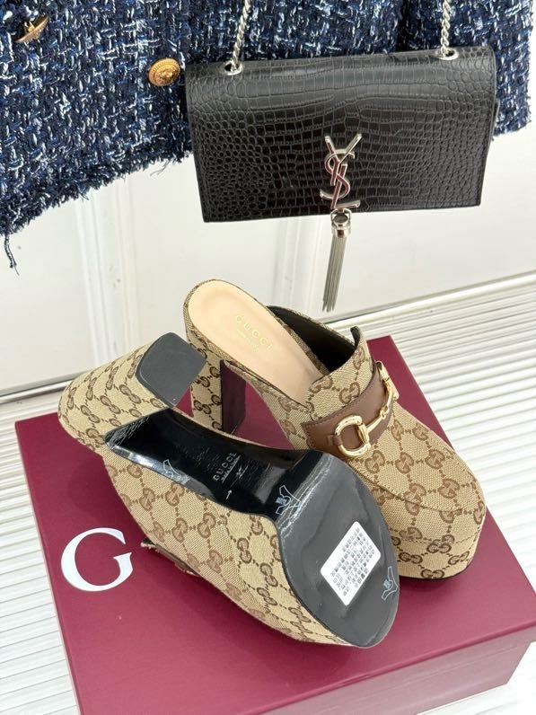 Босоножки на высоком каблуке Platform Horsebit фото 9