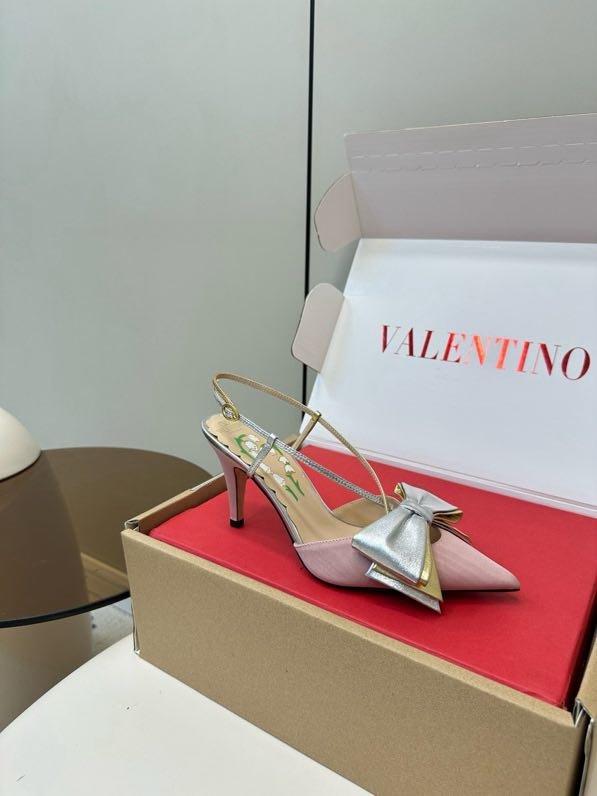 Босоніжки на високому підборах з бантом фото 9