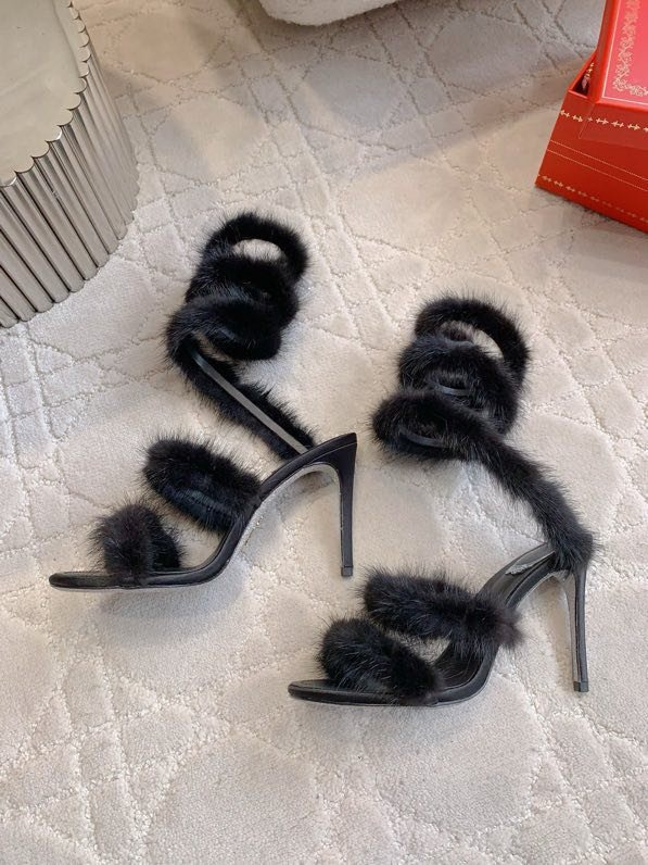 Босоножки на высоком каблуке с норковым мехом