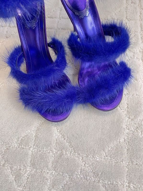 Босоніжки на високому підборах з норковым хутром фото 6