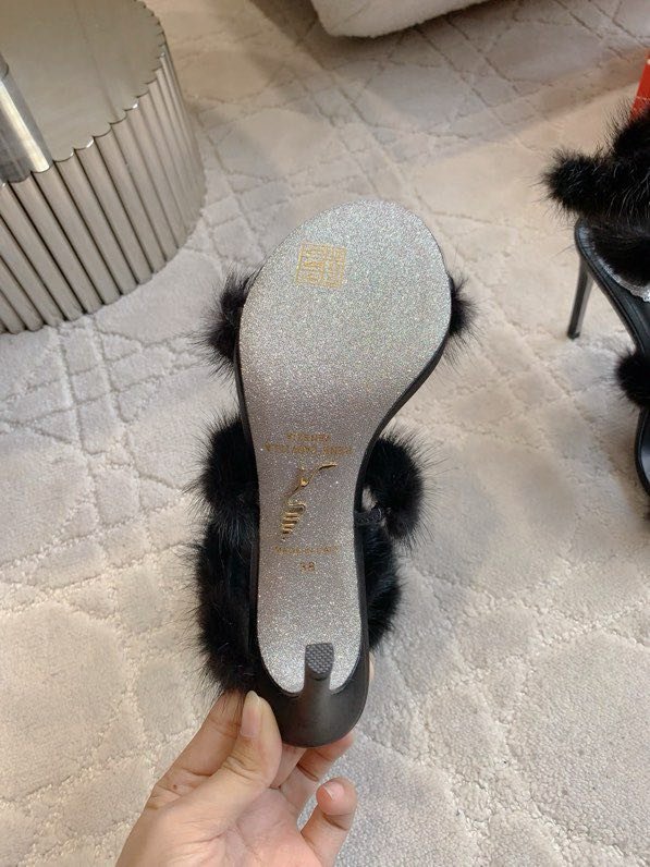 Босоножки на высоком каблуке с норковым мехом фото 6