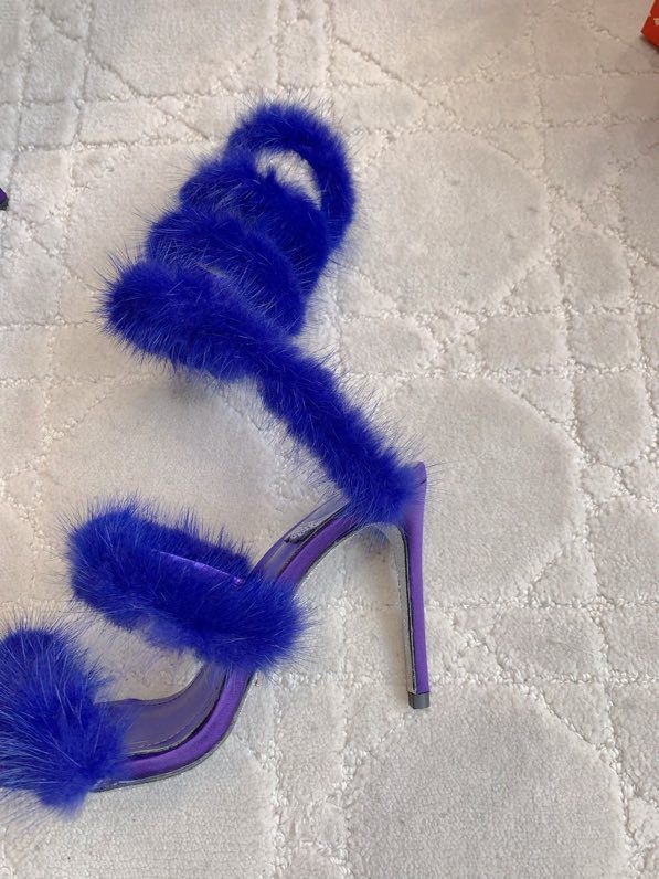 Босоніжки на високому підборах з норковым хутром фото 7