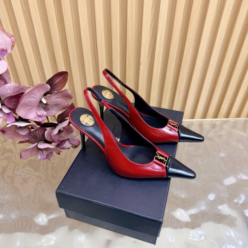 Босоножки на высоком каблуке