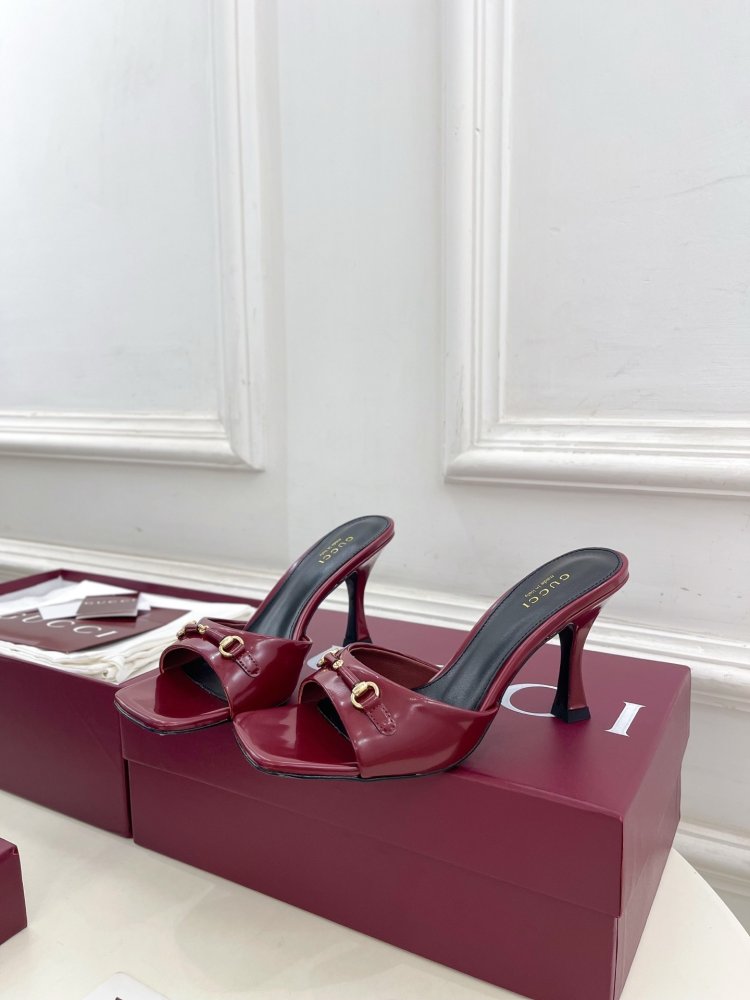 Босоножки на высоком каблуке фото 3