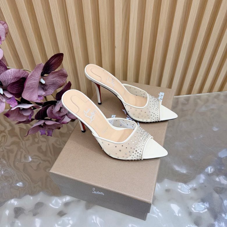 Босоножки на высоком каблуке фото 3