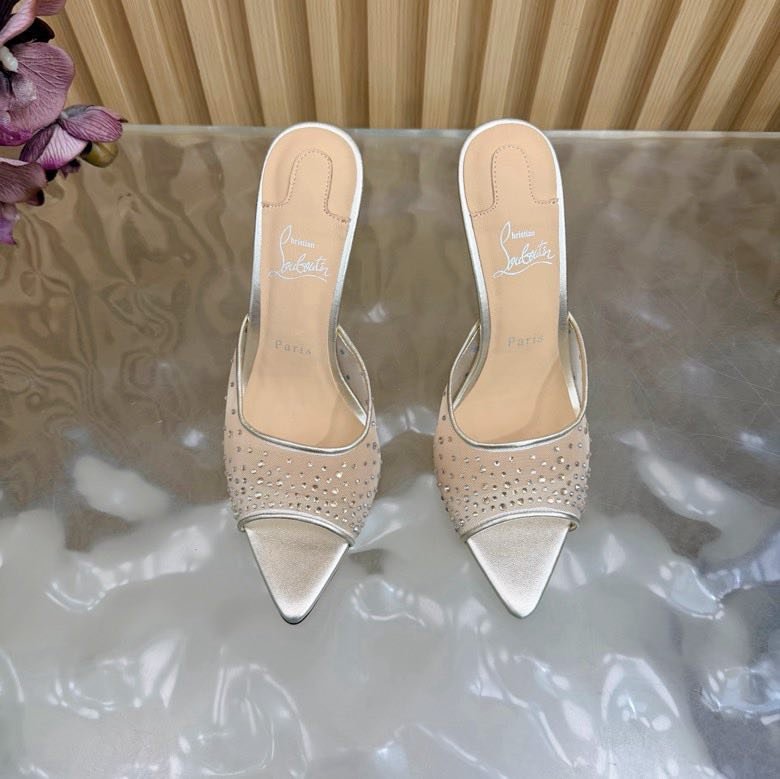 Босоножки на высоком каблуке фото 3