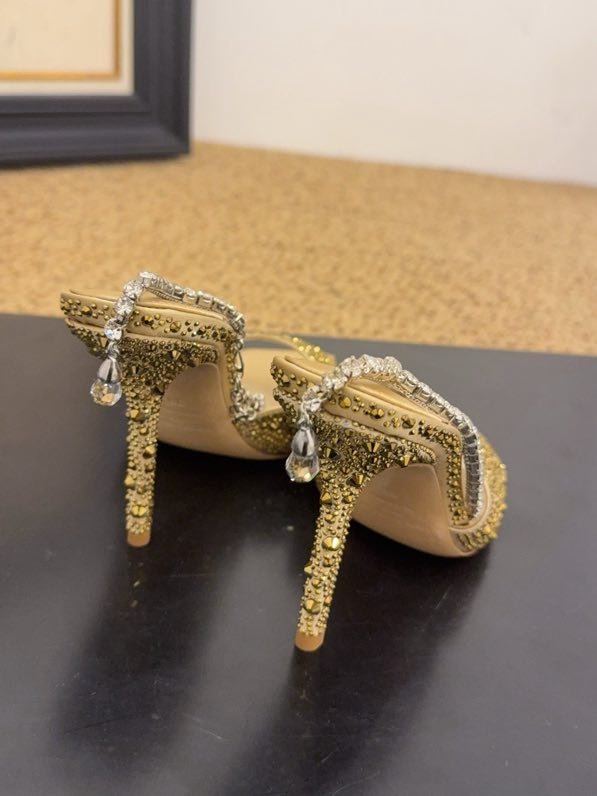 Босоножки на высоком каблуке фото 4