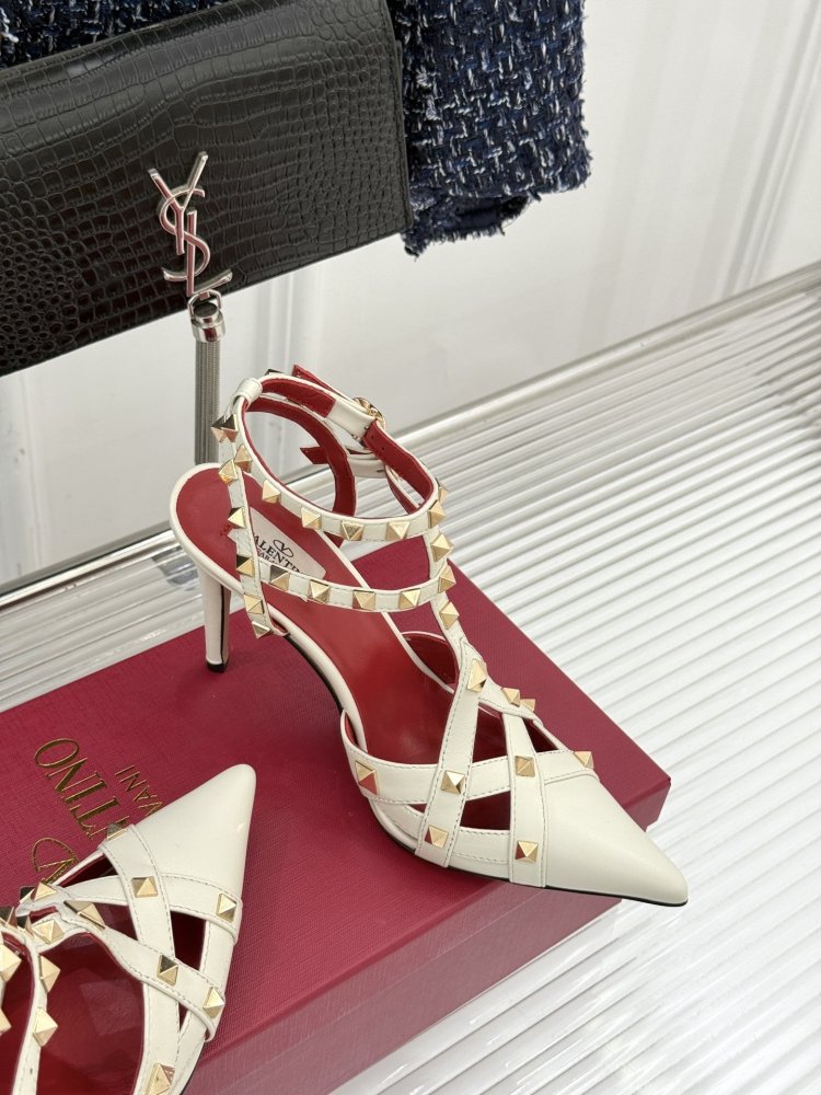 Босоножки на высоком каблуке фото 5