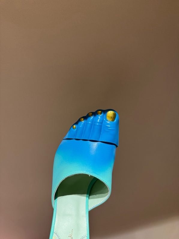 Sandals on high heel фото 6